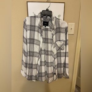 Rails black, white, and grey